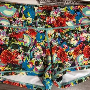 Floral Skull Print Women's Athletic Shorts